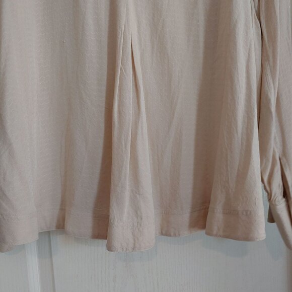 Free People Erin's Oversize Button Shirt Boho Romantic Oatmeal L Silky - Picture 9 of 13